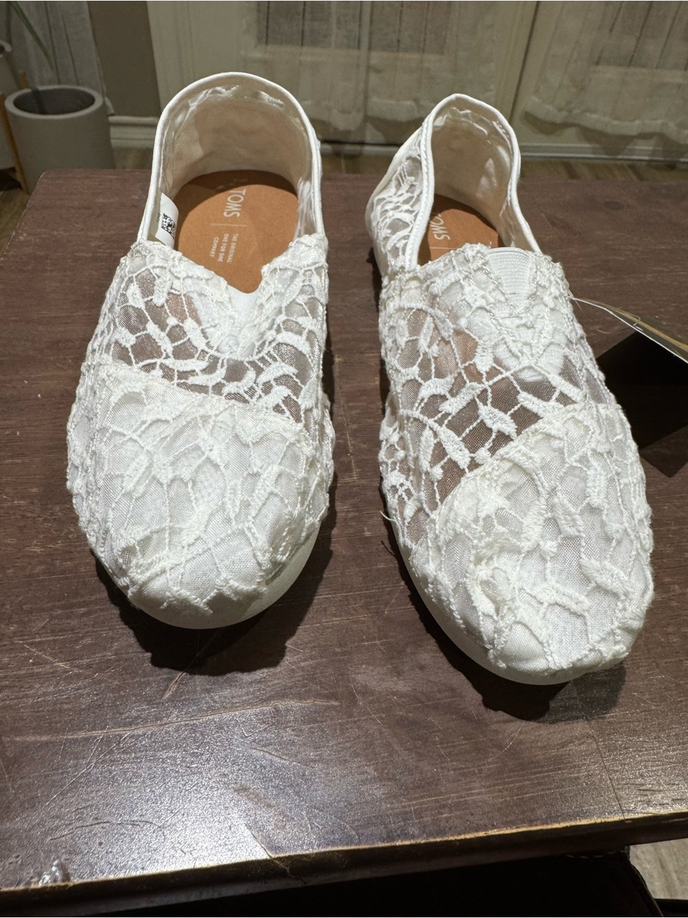 TOMS White Lace Classic Slip-On Moccasins